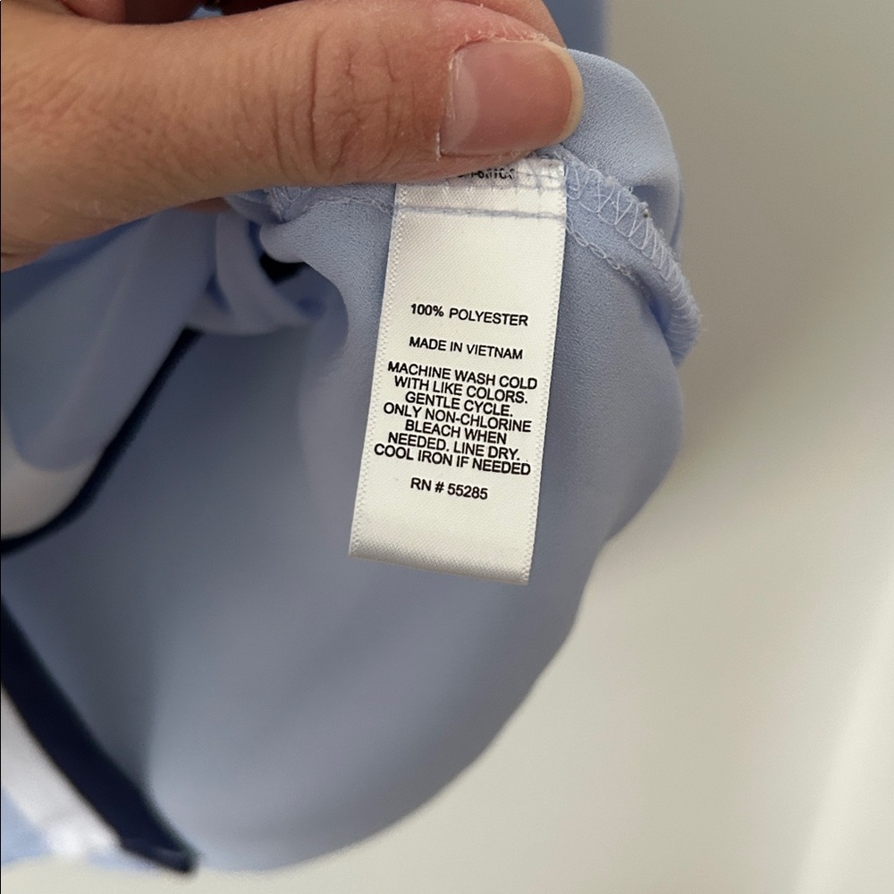 Express Sky Blue Portofino Blouse with White and Navy Accents - Picture 3 of 5